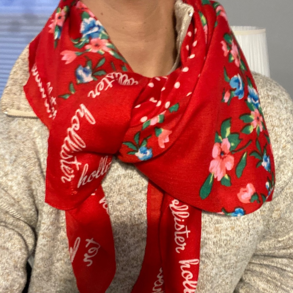 Red Scarf